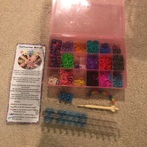 Rainbow loom